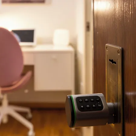 Linate Retreat - Forlanini M4 ミラノ